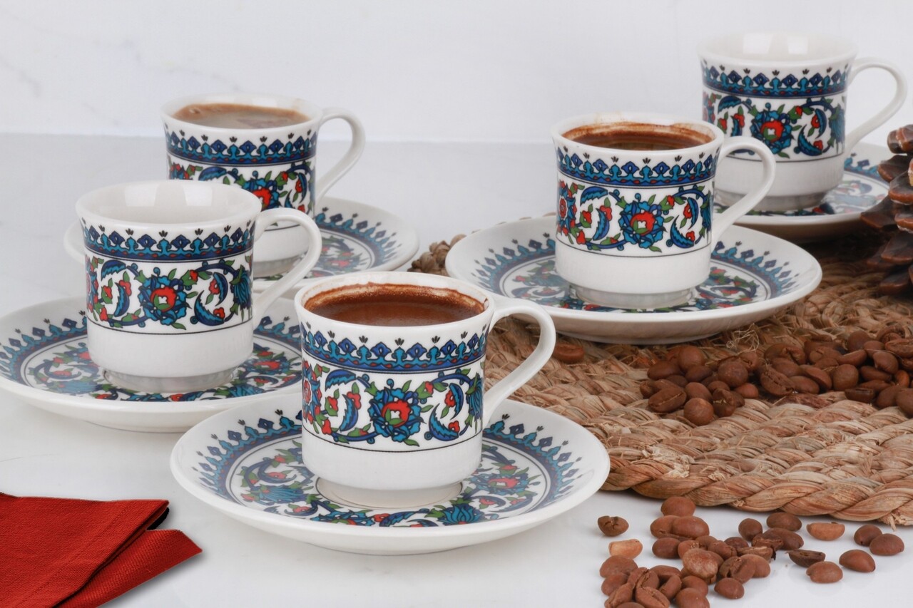 Set 6 cesti cu farfurie GELENEKSEL 003, Helen Porselen, ceramica, multicolor Set 6 cesti cu farfurie GELENEKSEL 003, Helen Porselen, ceramica, multicolor