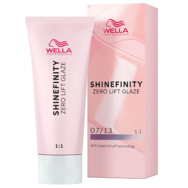 Vopsea translucida demipermanenta - Wella Professionals Shinefinity Zero Lift Glaze, nuanta 07/13 Toffee Cream (blond mediu cenusiu auriu), 60 ml Vopsea translucida demipermanenta - Wella Professionals Shinefinity Zero Lift Glaze, nuanta 07/13 Toffee Cream (blond mediu cenusiu auriu), 60 ml