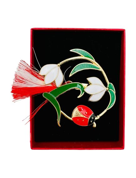 Brosa En-gros Aranjament Ghiocei, marime mare, ambalata in cutie rosie, 8.5×6.5×2.5cm Brosa En-gros Aranjament Ghiocei, marime mare, ambalata in cutie rosie, 8.5×6.5×2.5cm