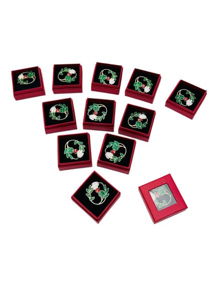 Set 24 Brose Martisor in cutiuta cu fereastra, 5×5cm, Ghiocel Norocos, model 2024, en-gros Set 24 Brose Martisor in cutiuta cu fereastra, 5×5cm, Ghiocel Norocos, model 2024, en-gros
