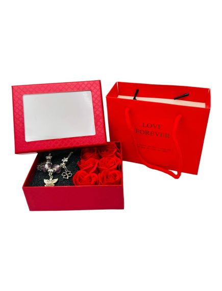 Caseta Eleganta En-gros cu 6 Trandafiri de sapun si Bratara inoxidabila, in punga de cadou, Love Forever, 12.5×9.5×4.5cm Caseta Eleganta En-gros cu 6 Trandafiri de sapun si Bratara inoxidabila, in punga de cadou, Love Forever, 12.5×9.5×4.5cm