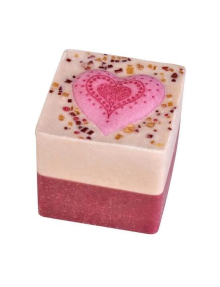 Cub de baie handmade, vegan, cu aroma de capsuni, Accentra Cream 5856308, 50g Engros Cub de baie handmade, vegan, cu aroma de capsuni, Accentra Cream 5856308, 50g Engros