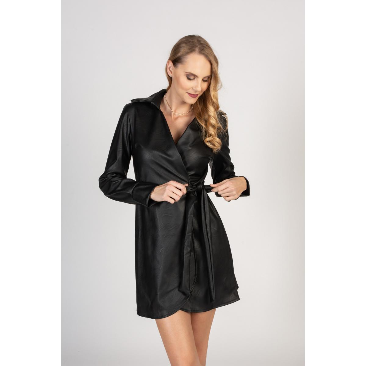 Rochie Mini Eleganta Din Piele Sintetica Cu Pliuri Pellita, Neagra Rochie Mini Eleganta Din Piele Sintetica Cu Pliuri Pellita, Neagra