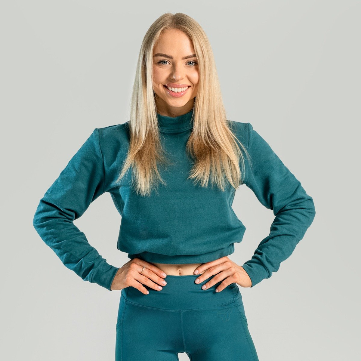 Hanorac pentru femei Essential High-Neck Deep Teal - STRIX Hanorac pentru femei Essential High-Neck Deep Teal - STRIX