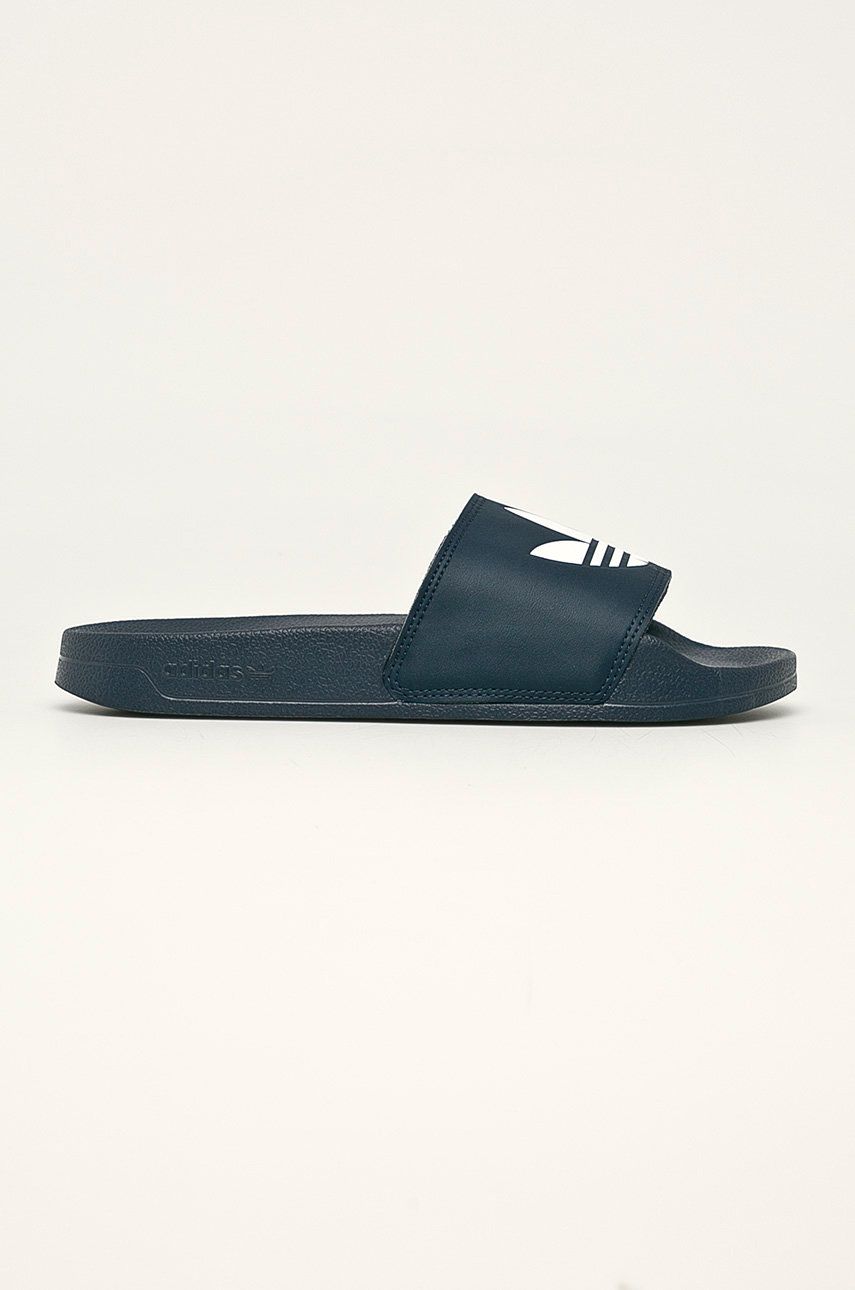 adidas Originals papuci ADILETTE LITE bărbați, culoarea bleumarin adidas Originals papuci ADILETTE LITE bărbați, culoarea bleumarin