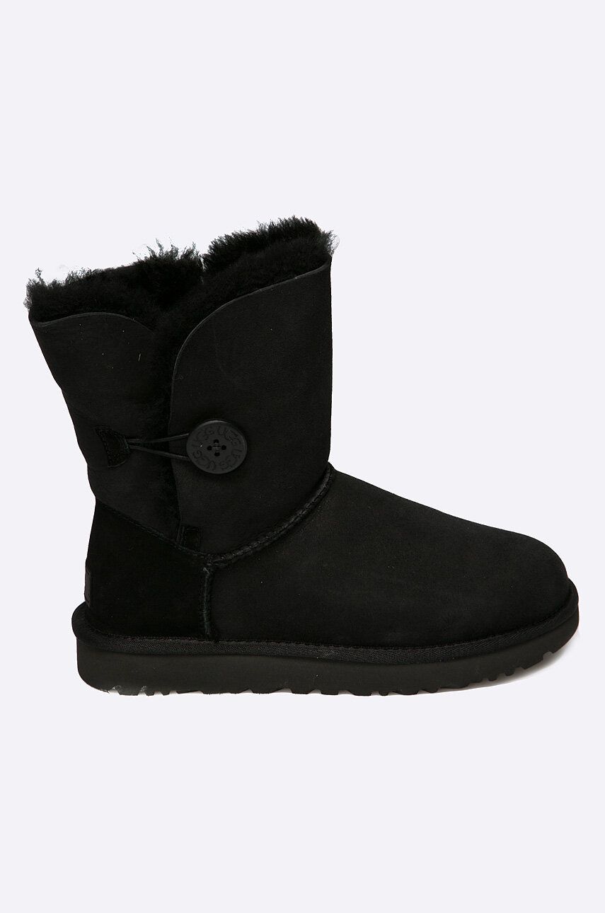 UGG cizme de zăpadă Bailey Button II femei, culoarea: negru, cu toc plat, model căptușit 1016226.BLK UGG cizme de zăpadă Bailey Button II femei, culoarea: negru, cu toc plat, model căptușit 1016226.BLK