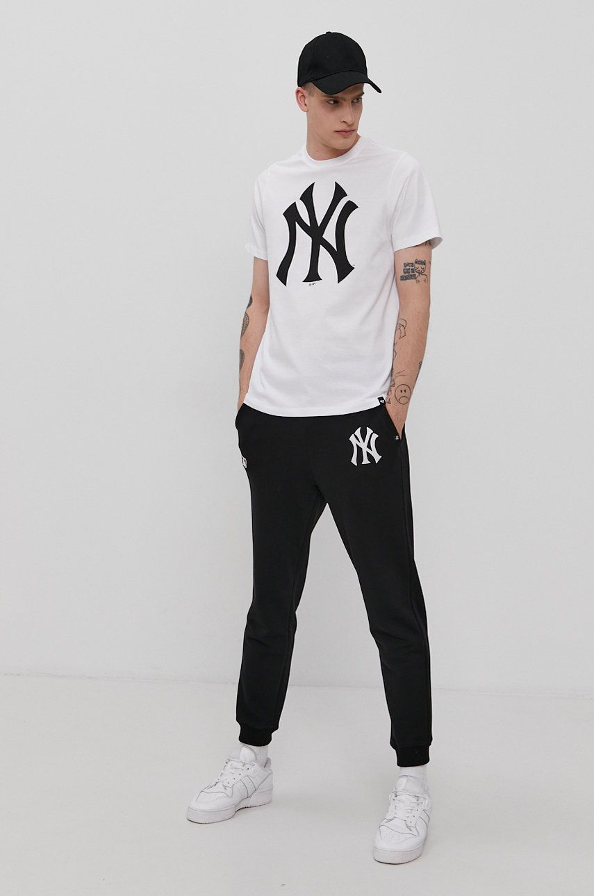 47brand Pantaloni bărbați, culoarea negru, cu imprimeu 47brand Pantaloni bărbați, culoarea negru, cu imprimeu