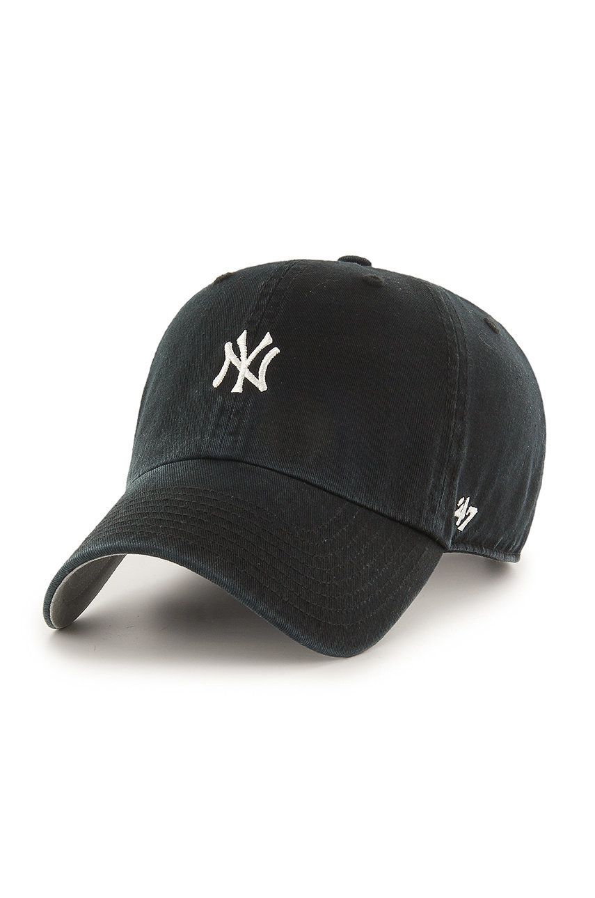 47brand șapcă MLB New York Yankees culoarea negru, cu imprimeu B-BSRNR17GWS-BK 47brand șapcă MLB New York Yankees culoarea negru, cu imprimeu B-BSRNR17GWS-BK