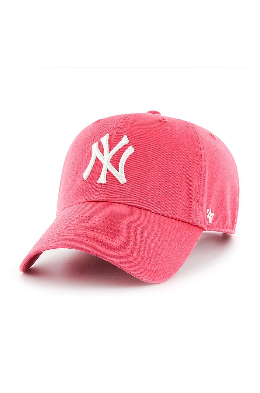 47brand șapcă New York Yankees culoarea roz, cu imprimeu 47brand șapcă New York Yankees culoarea roz, cu imprimeu