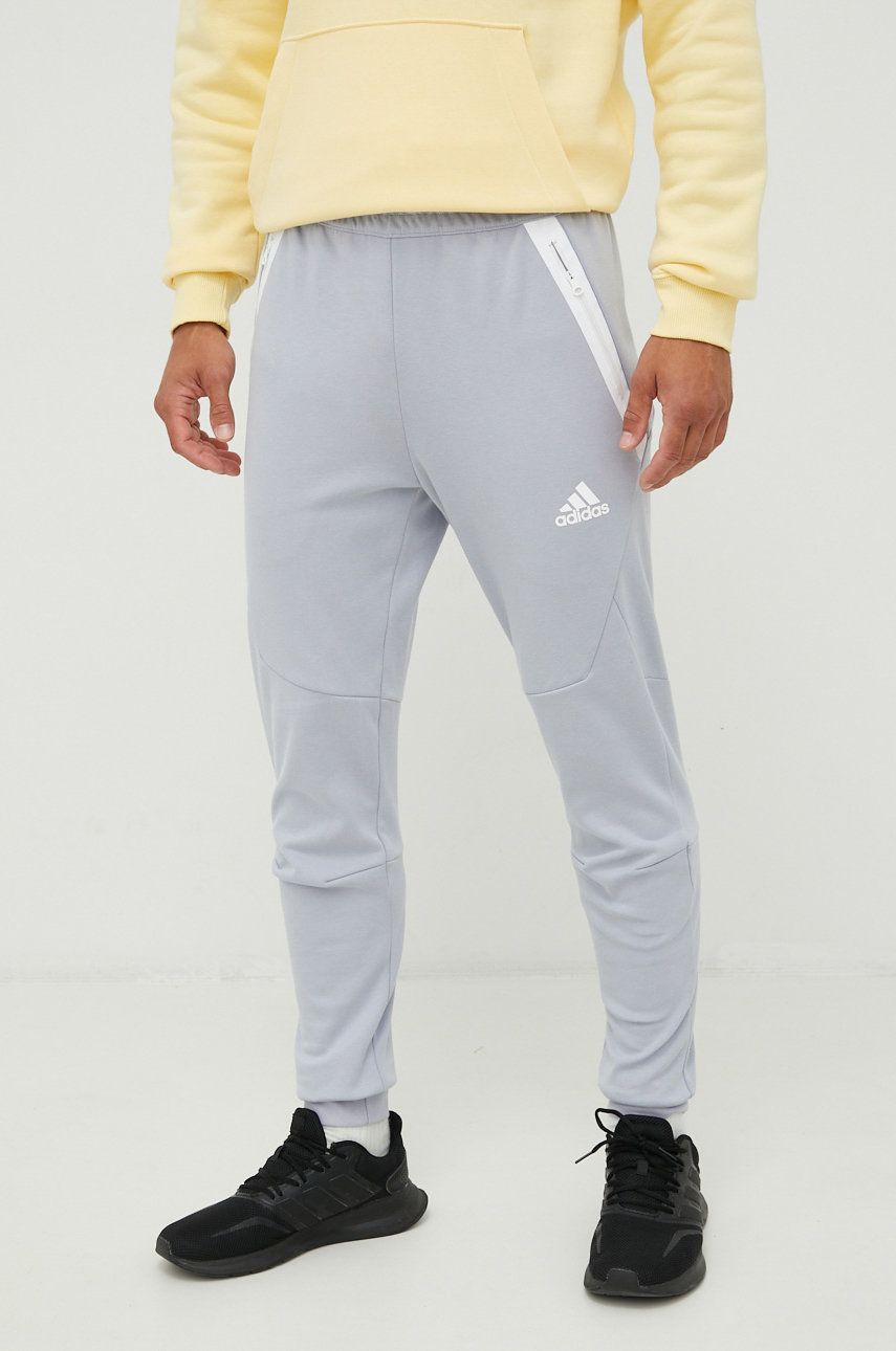 adidas Performance pantaloni de trening barbati, culoarea gri, neted adidas Performance pantaloni de trening barbati, culoarea gri, neted