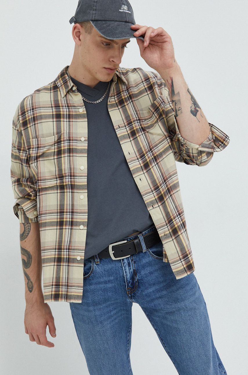 Abercrombie & Fitch camasa barbati, culoarea maro, cu guler button-down, regular Abercrombie & Fitch camasa barbati, culoarea maro, cu guler button-down, regular