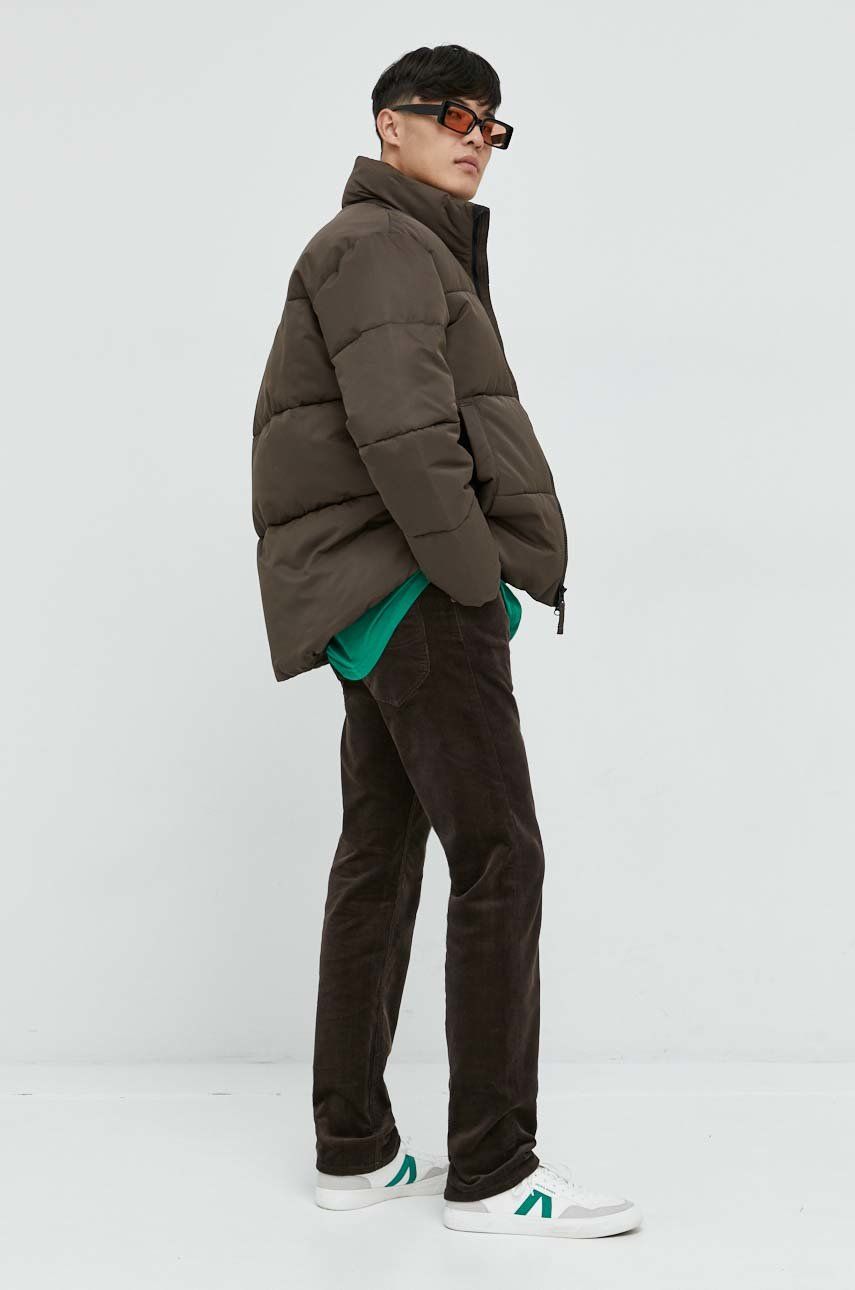 Abercrombie & Fitch geaca barbati, culoarea maro, de iarna Abercrombie & Fitch geaca barbati, culoarea maro, de iarna