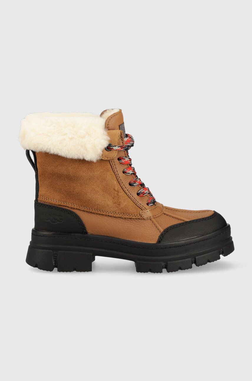 UGG bocanci Ashton Addie femei, culoarea: maro, cu platformă, model căptușit 1130524.CHE UGG bocanci Ashton Addie femei, culoarea: maro, cu platformă, model căptușit 1130524.CHE