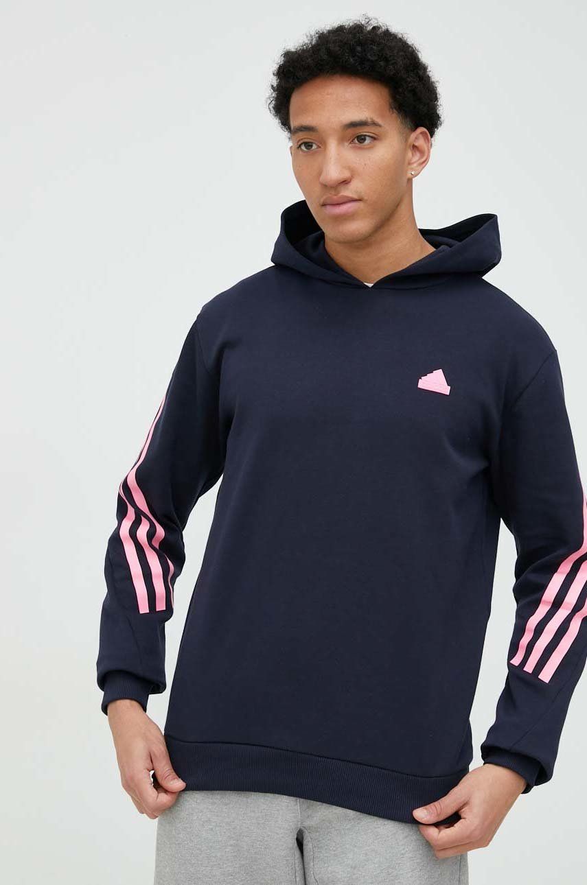 Adidas bluza barbati, culoarea albastru marin, cu glugă, cu imprimeu Adidas bluza barbati, culoarea albastru marin, cu glugă, cu imprimeu