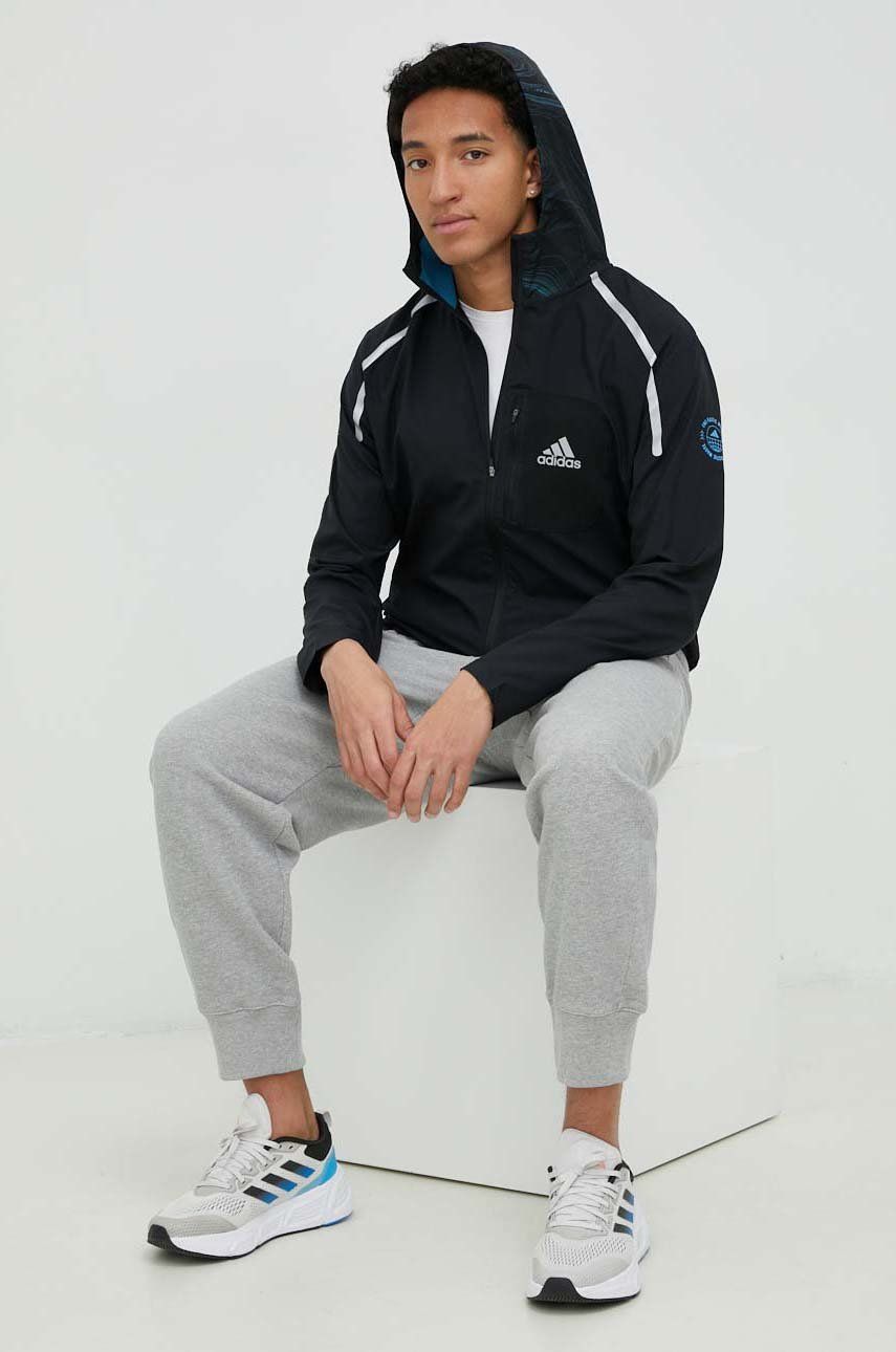 Adidas Performance jachetă de alergare Run For The Ocean culoarea negru, de tranzitie Adidas Performance jachetă de alergare Run For The Ocean culoarea negru, de tranzitie
