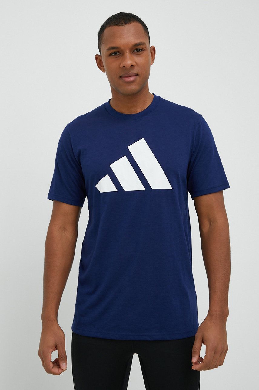 Adidas Performance tricou de antrenament Training Essentials culoarea albastru marin, cu imprimeu Adidas Performance tricou de antrenament Training Essentials culoarea albastru marin, cu imprimeu