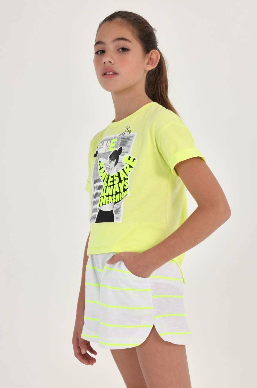 Mayoral pantaloni scurti copii culoarea galben, modelator, talie reglabila Mayoral pantaloni scurti copii culoarea galben, modelator, talie reglabila