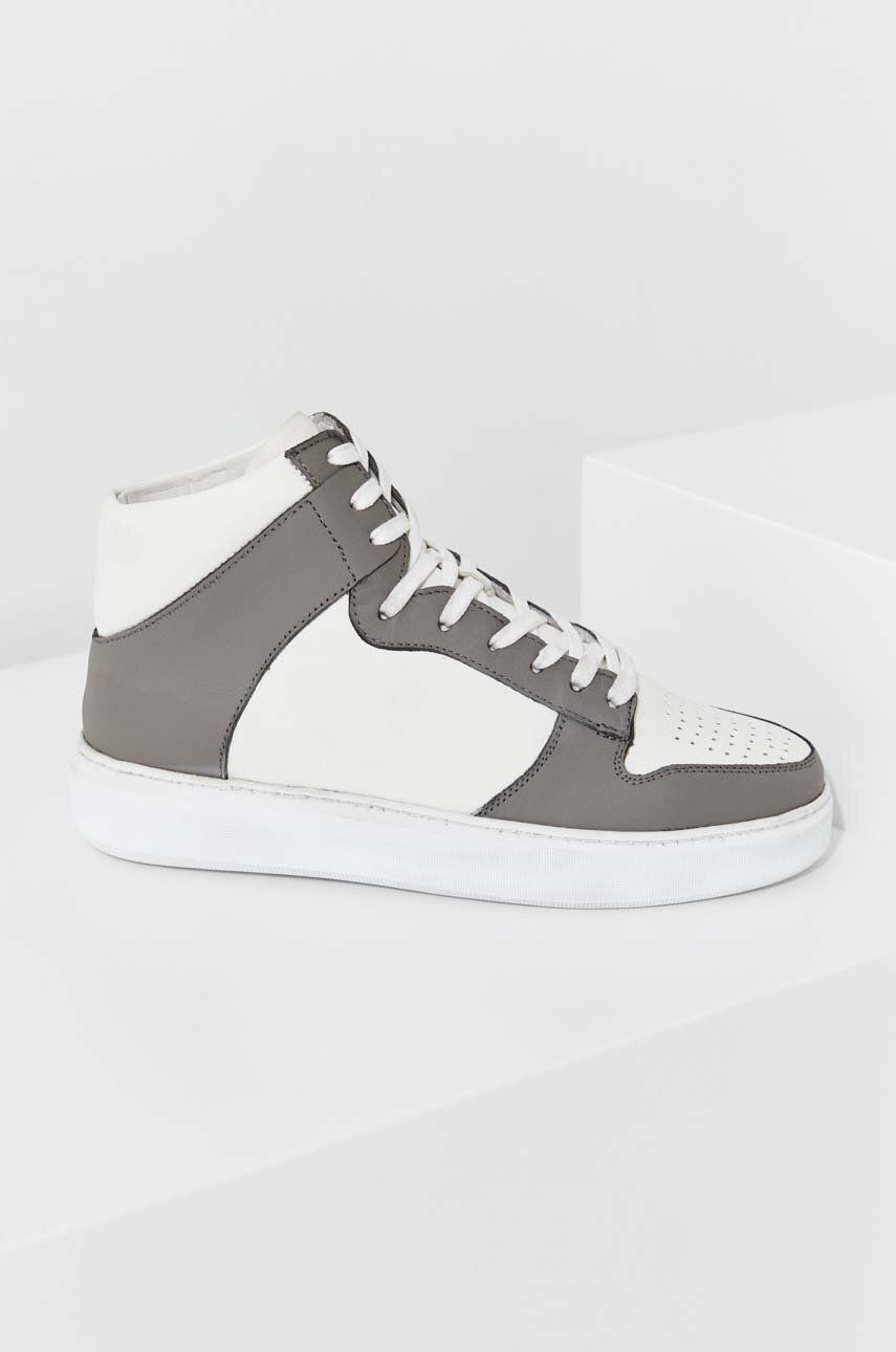Answear Lab sneakers din piele x colecția limitată SISTERHOOD culoarea gri Answear Lab sneakers din piele x colecția limitată SISTERHOOD culoarea gri