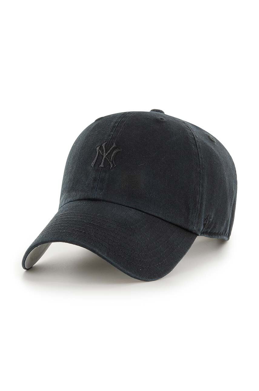 47brand șapcă de baseball din bumbac MLB New York Yankees culoarea negru, cu imprimeu B-BSRNR17GWS-BKD 47brand șapcă de baseball din bumbac MLB New York Yankees culoarea negru, cu imprimeu B-BSRNR17GWS-BKD