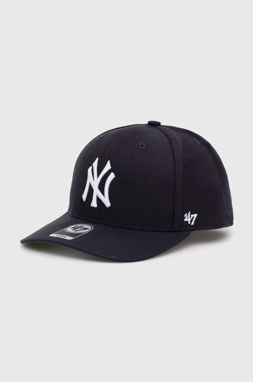 47brand șapcă MLB New York Yankees culoarea bleumarin B-CLZOE17WBP-NY 47brand șapcă MLB New York Yankees culoarea bleumarin B-CLZOE17WBP-NY