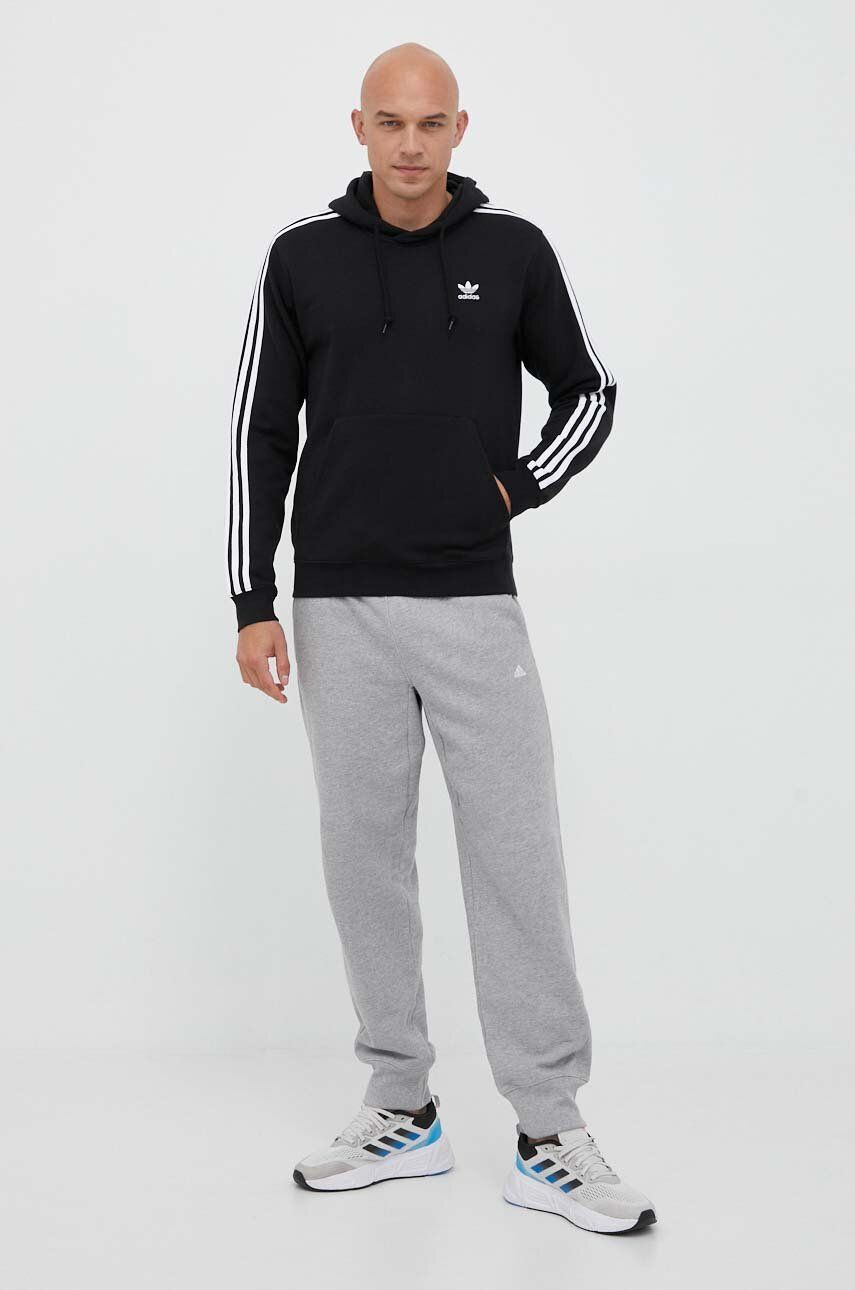 adidas Originals bluza barbati, culoarea negru, cu glugă, cu imprimeu adidas Originals bluza barbati, culoarea negru, cu glugă, cu imprimeu