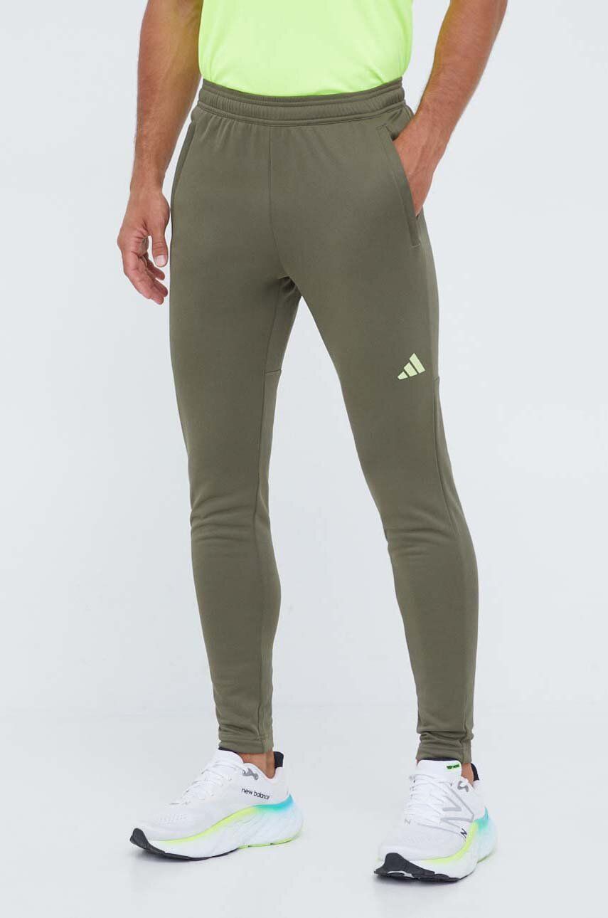 adidas Performance pantaloni de antrenament Train Essentials Seasonal culoarea verde, cu imprimeu adidas Performance pantaloni de antrenament Train Essentials Seasonal culoarea verde, cu imprimeu