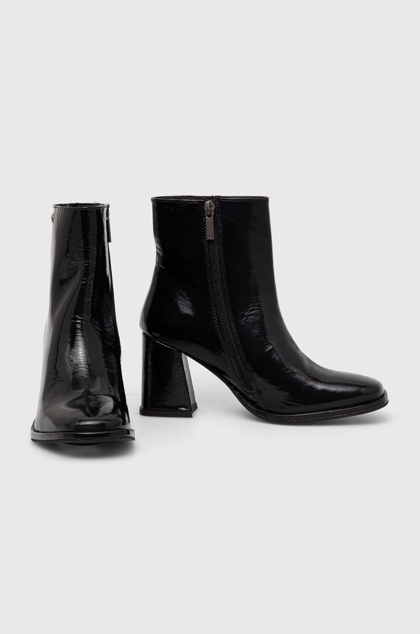 Answear Lab cizme de piele femei, culoarea negru, cu toc drept Answear Lab cizme de piele femei, culoarea negru, cu toc drept
