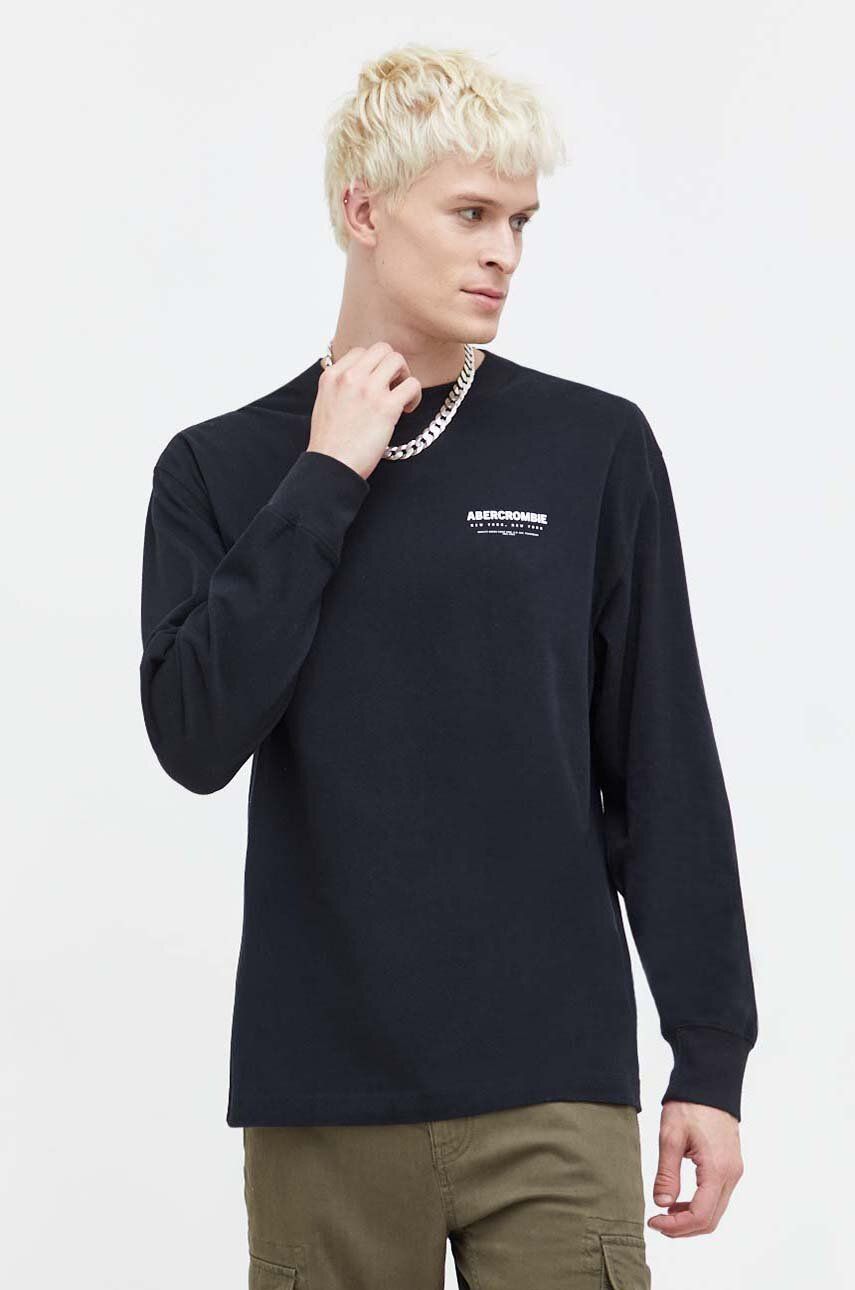 Abercrombie & Fitch longsleeve din bumbac culoarea negru, cu imprimeu Abercrombie & Fitch longsleeve din bumbac culoarea negru, cu imprimeu