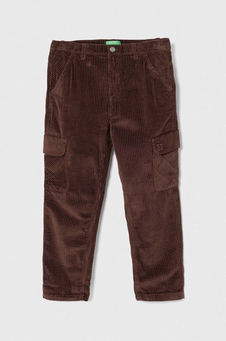 United Colors of Benetton pantaloni din catifea pentru copii culoarea maro, neted United Colors of Benetton pantaloni din catifea pentru copii culoarea maro, neted