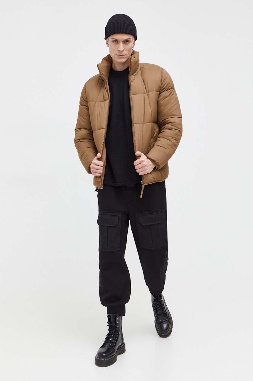 Hollister Co. geaca cu doua fete barbati, culoarea maro, de iarna Hollister Co. geaca cu doua fete barbati, culoarea maro, de iarna