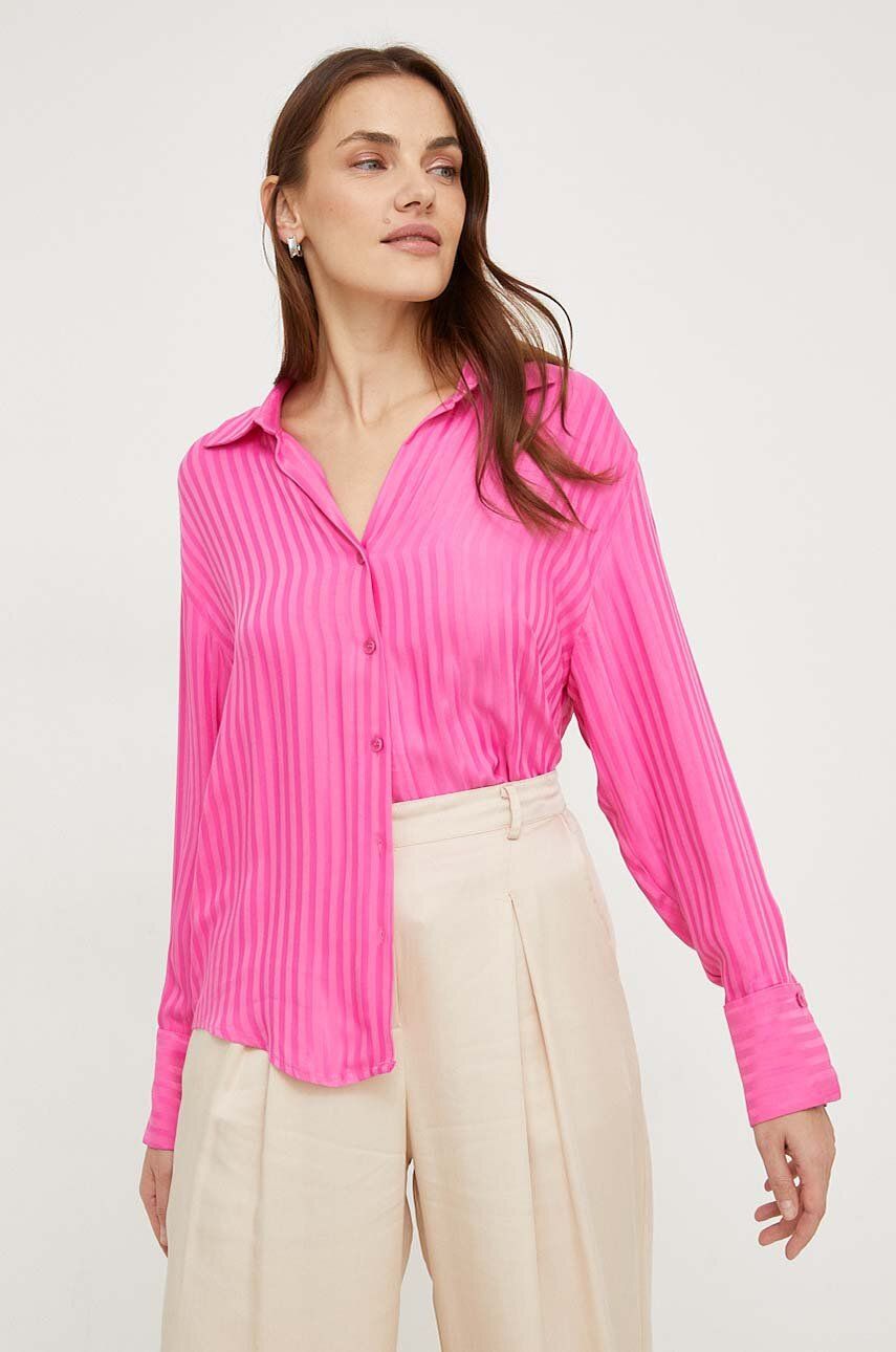 Answear Lab camasa femei, culoarea roz, cu guler clasic, relaxed Answear Lab camasa femei, culoarea roz, cu guler clasic, relaxed