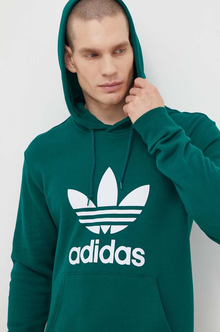 adidas Originals hanorac de bumbac Adicolor Classics Trefoil bărbați, culoarea verde, cu glugă, cu imprimeu IM9407 adidas Originals hanorac de bumbac Adicolor Classics Trefoil bărbați, culoarea verde, cu glugă, cu imprimeu IM9407