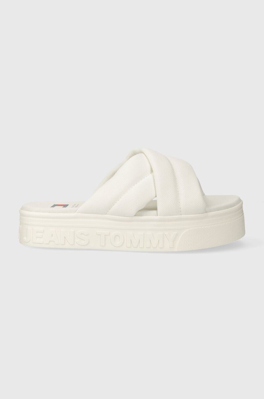 Tommy Jeans papuci TJW LETTERING FLATFORM SANDAL femei, culoarea alb, cu platforma, EN0EN02465 Tommy Jeans papuci TJW LETTERING FLATFORM SANDAL femei, culoarea alb, cu platforma, EN0EN02465