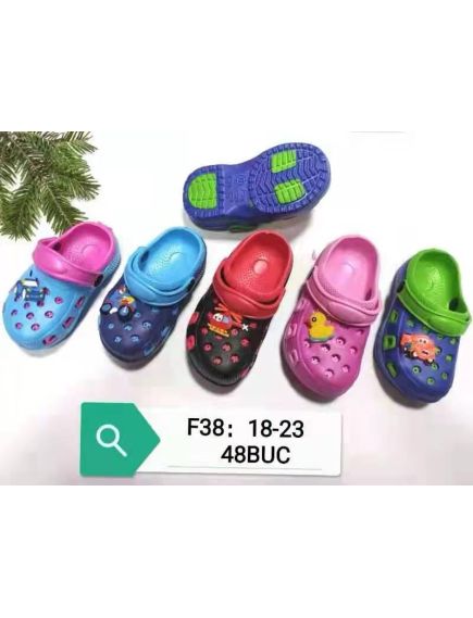 En-gros Saboti din spuma pentru Copii, model cu figurina, confortabil, diverse culori En-gros Saboti din spuma pentru Copii, model cu figurina, confortabil, diverse culori