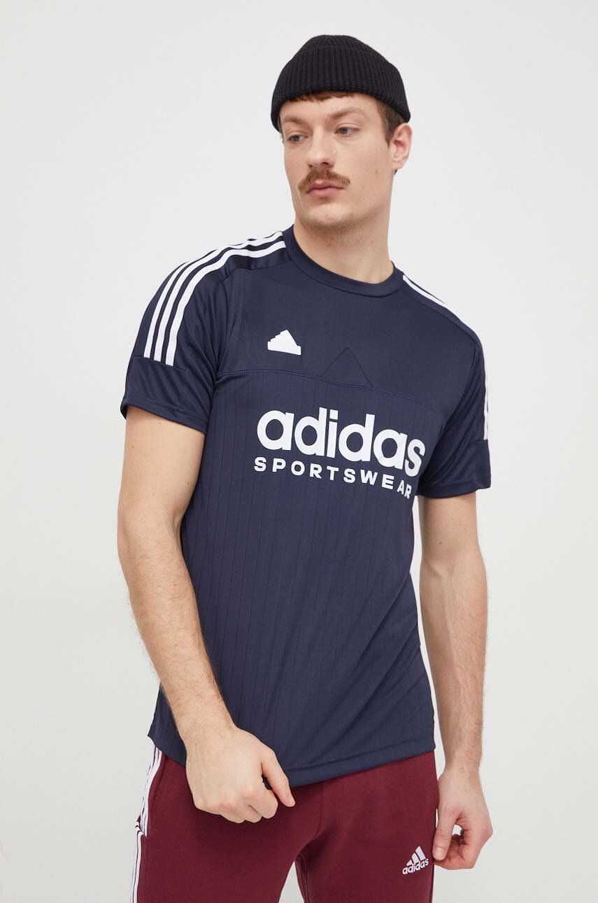 adidas tricou de antrenament Tiro culoarea bleumarin, cu imprimeu IS1501 adidas tricou de antrenament Tiro culoarea bleumarin, cu imprimeu IS1501
