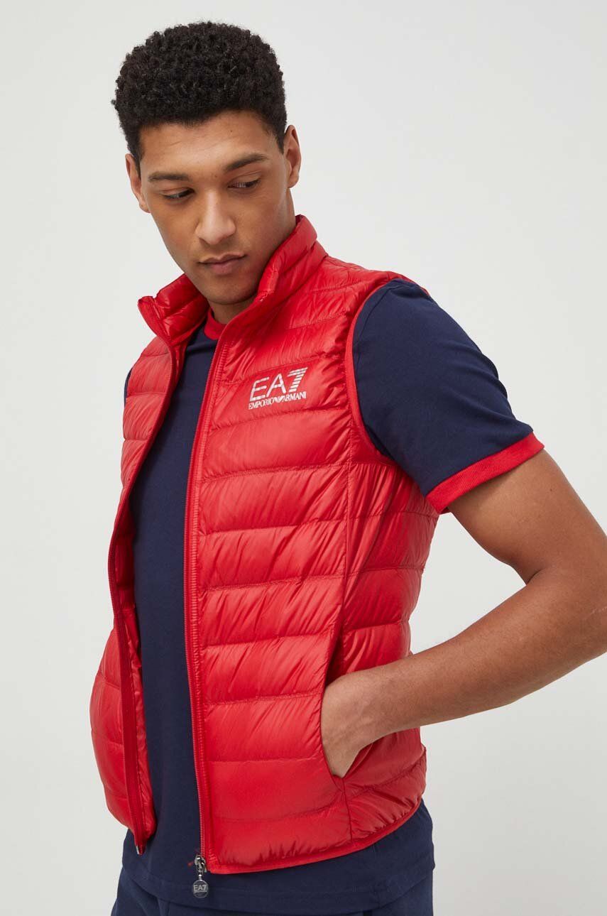 EA7 Emporio Armani vesta de puf barbati, culoarea rosu, de tranzitie EA7 Emporio Armani vesta de puf barbati, culoarea rosu, de tranzitie