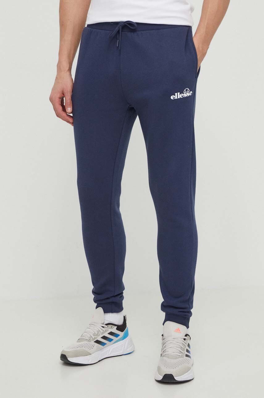 Ellesse pantaloni de trening Cravo Jog Pant culoarea albastru marin, cu imprimeu, SHP16465 Ellesse pantaloni de trening Cravo Jog Pant culoarea albastru marin, cu imprimeu, SHP16465