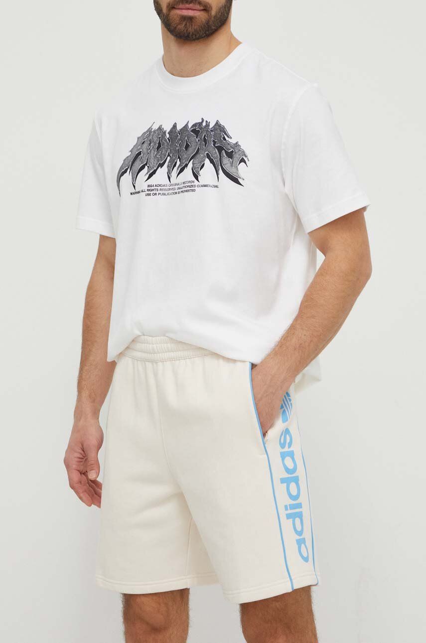adidas Originals pantaloni scurti din bumbac culoarea bej, IU0200 adidas Originals pantaloni scurti din bumbac culoarea bej, IU0200
