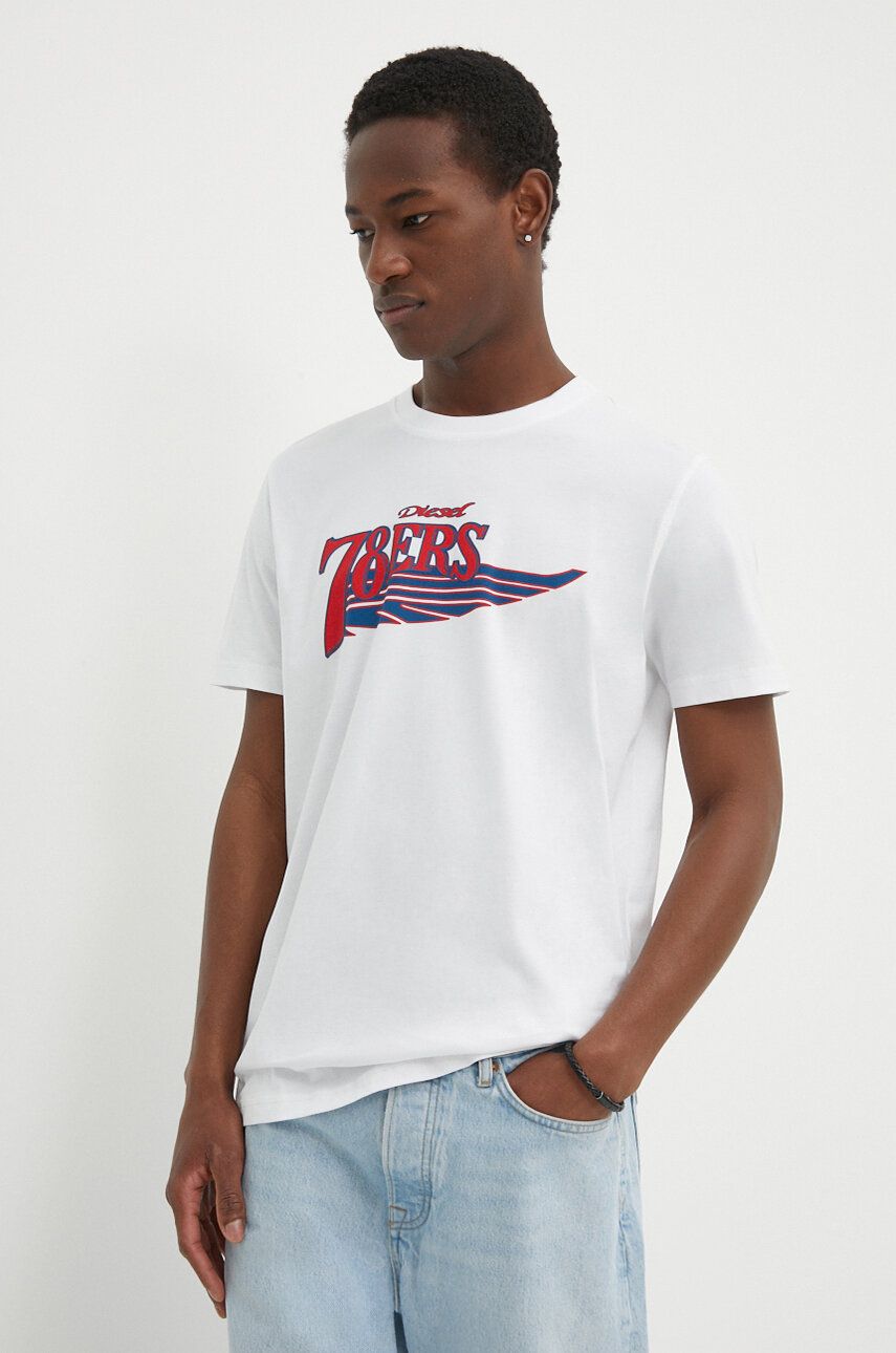 Diesel tricou din bumbac T-DIEGOR-K75 bărbați, culoarea alb, cu imprimeu, A12503.0GRAI Diesel tricou din bumbac T-DIEGOR-K75 bărbați, culoarea alb, cu imprimeu, A12503.0GRAI