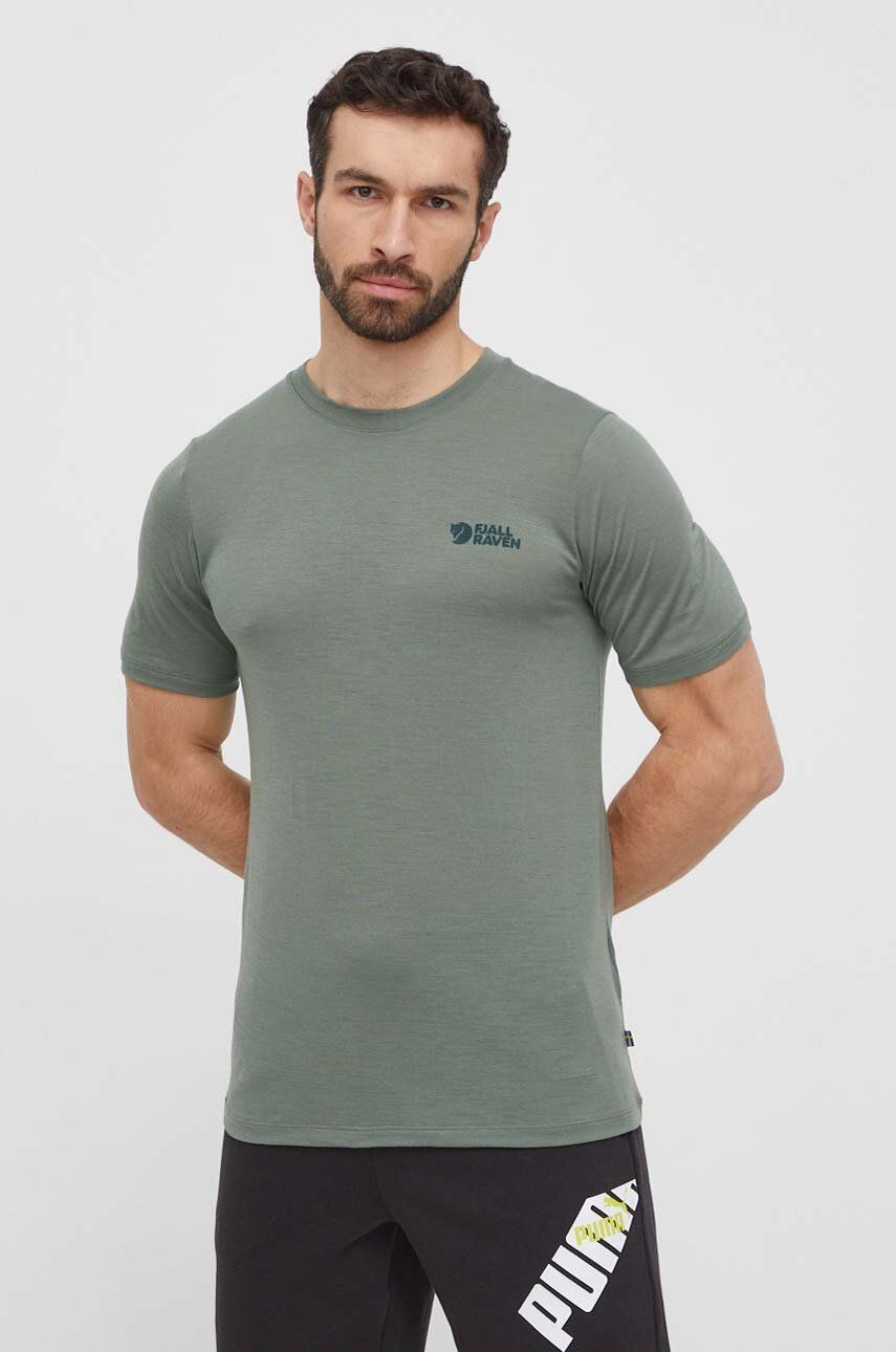 Fjallraven tricou de lana Abisko Wool Logo culoarea verde, neted, F86977 Fjallraven tricou de lana Abisko Wool Logo culoarea verde, neted, F86977