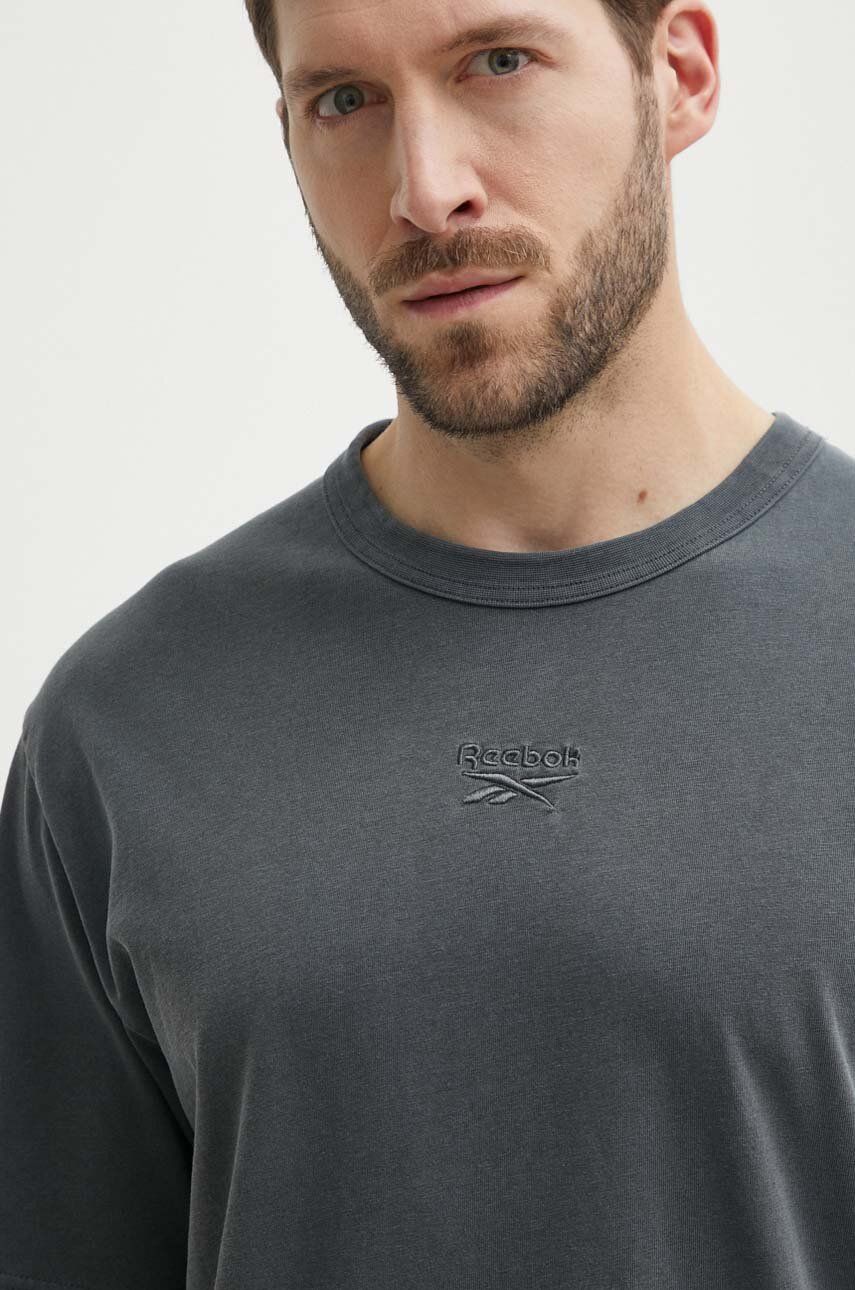 Reebok tricou din bumbac barbati, culoarea gri, neted, 100200155 Reebok tricou din bumbac barbati, culoarea gri, neted, 100200155