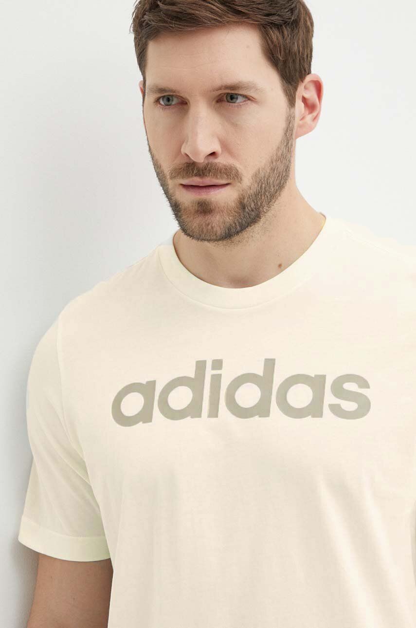 adidas tricou din bumbac barbati, culoarea bej, cu imprimeu, IS1345 adidas tricou din bumbac barbati, culoarea bej, cu imprimeu, IS1345