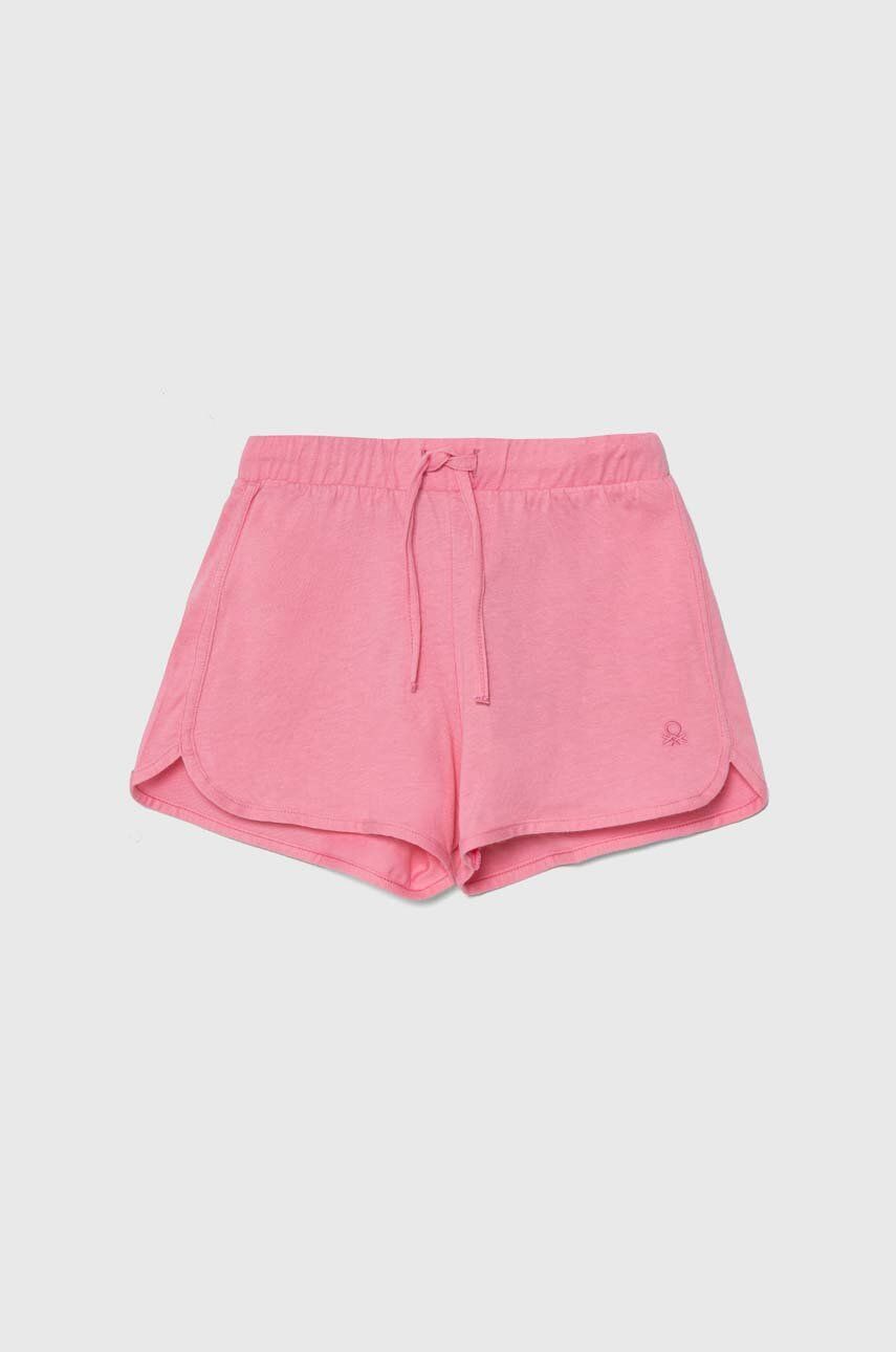 United Colors of Benetton pantaloni scurți din bumbac pentru copii culoarea roz, neted, talie reglabila United Colors of Benetton pantaloni scurți din bumbac pentru copii culoarea roz, neted, talie reglabila