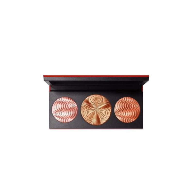Paleta iluminatoare, MAC, Step Bright Up Extra Dimension Skinfinish Palette, Medium Paleta iluminatoare, MAC, Step Bright Up Extra Dimension Skinfinish Palette, Medium