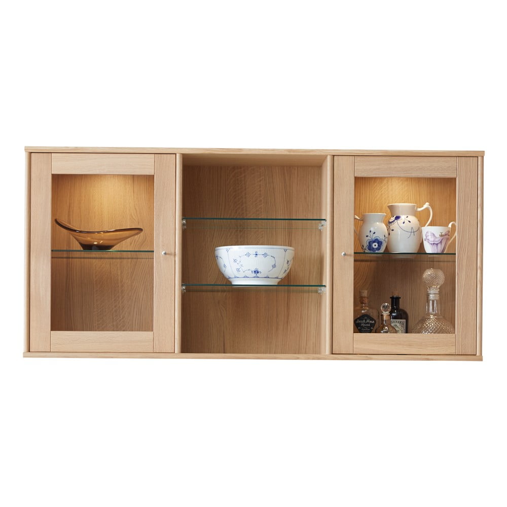 Vitrină suspendată cu iluminare cu aspect de stejar 133x61 cm Mistral - Hammel Furniture Vitrină suspendată cu iluminare cu aspect de stejar 133x61 cm Mistral - Hammel Furniture