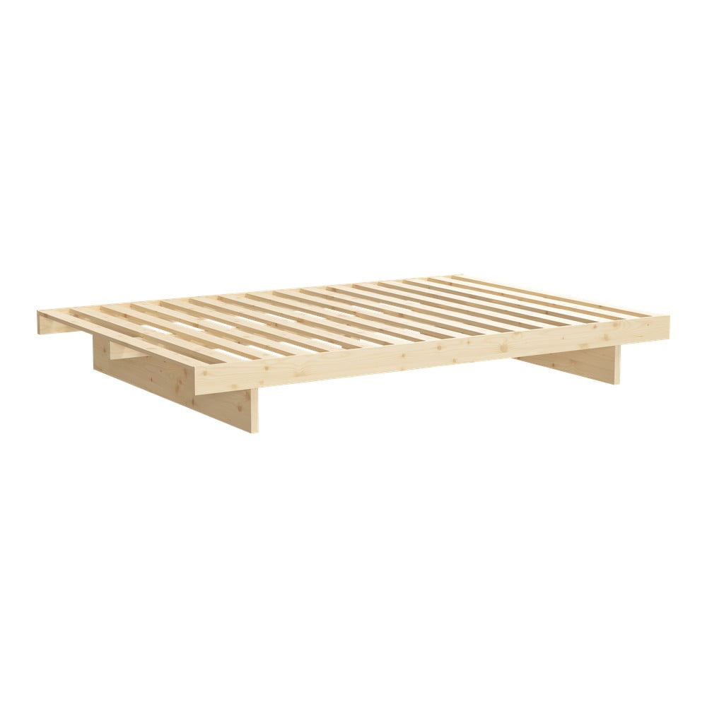 Pat în culoare naturală din lemn masiv de pin cu somieră 120x200 cm Kanso – Karup Design Pat în culoare naturală din lemn masiv de pin cu somieră 120x200 cm Kanso – Karup Design