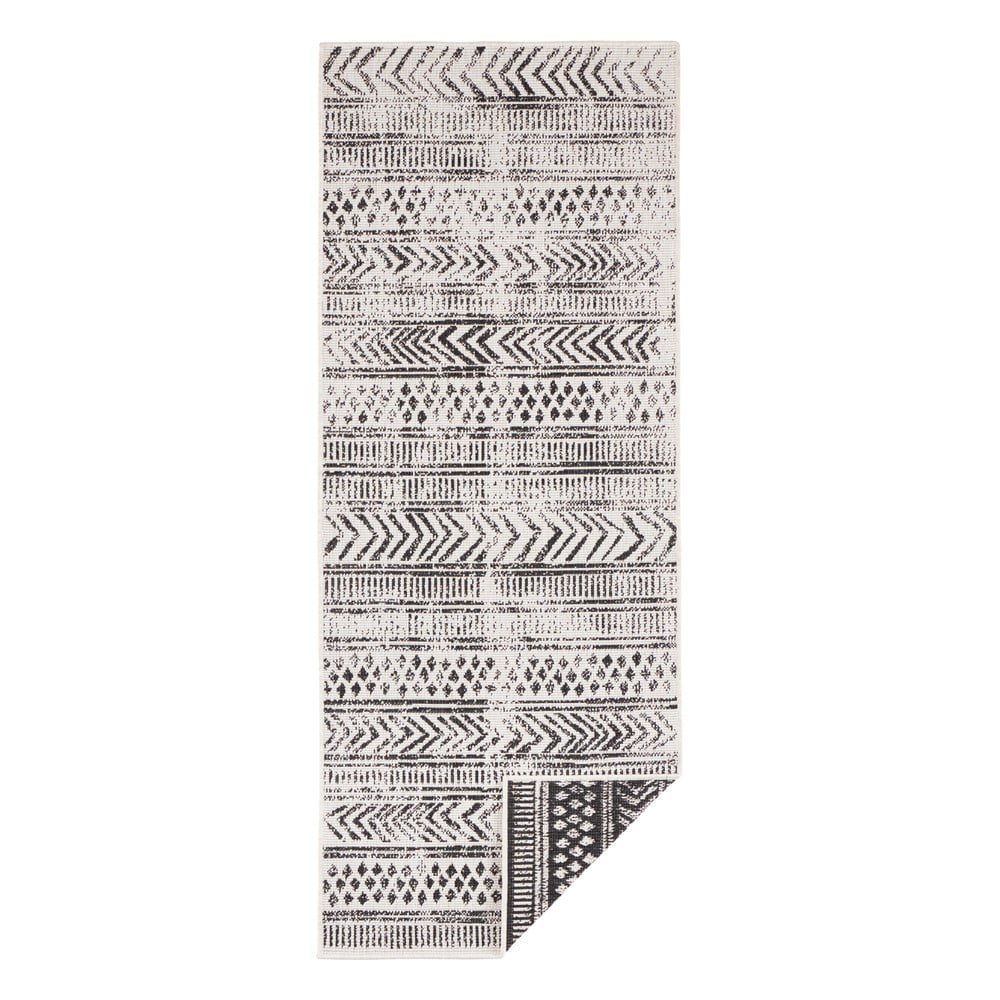 Covor adecvat pentru exterior NORTHRUGS Biri, 80 x 350 cm, negru-crem Covor adecvat pentru exterior NORTHRUGS Biri, 80 x 350 cm, negru-crem