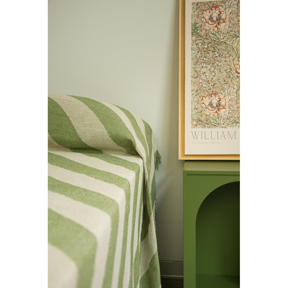 Cuvertură verde/bej pentru pat dublu 240x240 cm Green Lines – Really Nice Things Cuvertură verde/bej pentru pat dublu 240x240 cm Green Lines – Really Nice Things
