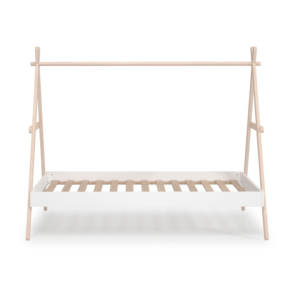 Pat pentru copii alb/natural de tip casă din lemn masiv de pin 90x200 cm Trufa – Marckeric Pat pentru copii alb/natural de tip casă din lemn masiv de pin 90x200 cm Trufa – Marckeric