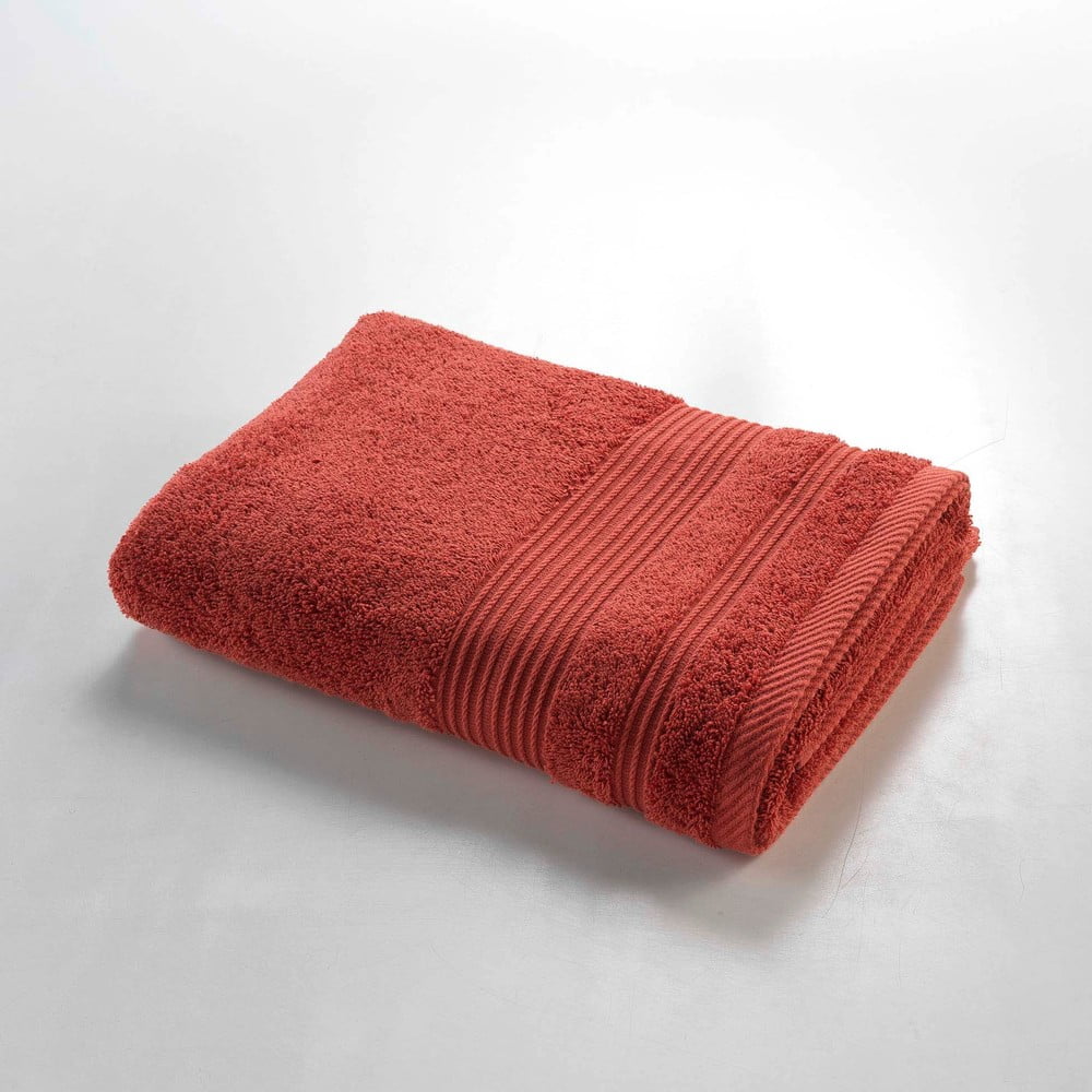 Prosop cărămiziu din bumbac din frotir 70x130 cm Tendresse – douceur d'intérieur Prosop cărămiziu din bumbac din frotir 70x130 cm Tendresse – douceur d'intérieur